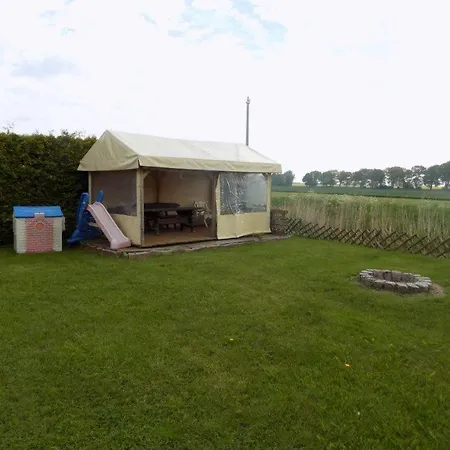 Juvenka Penzion Dziwnówek