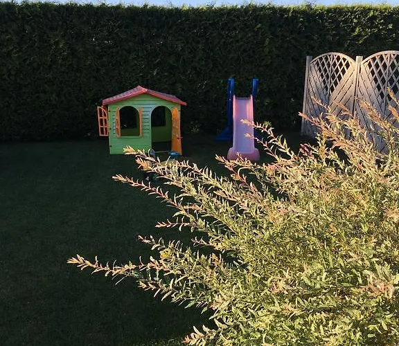 Juvenka Pensión Dziwnówek